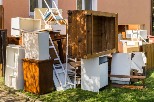 Best Garage Cleanout  in Rossville, MD